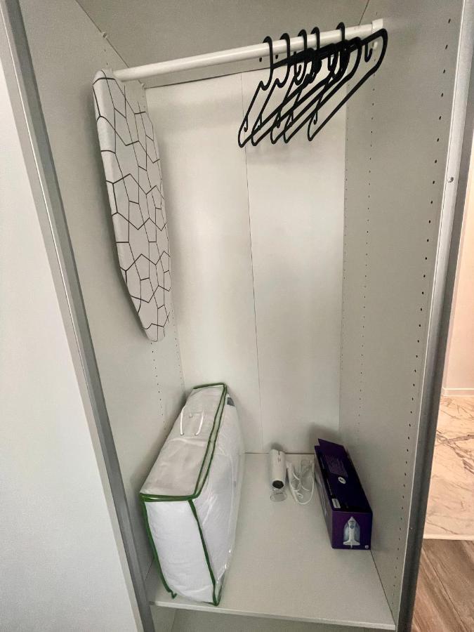 Vanquish Central Apartment Варна Экстерьер фото