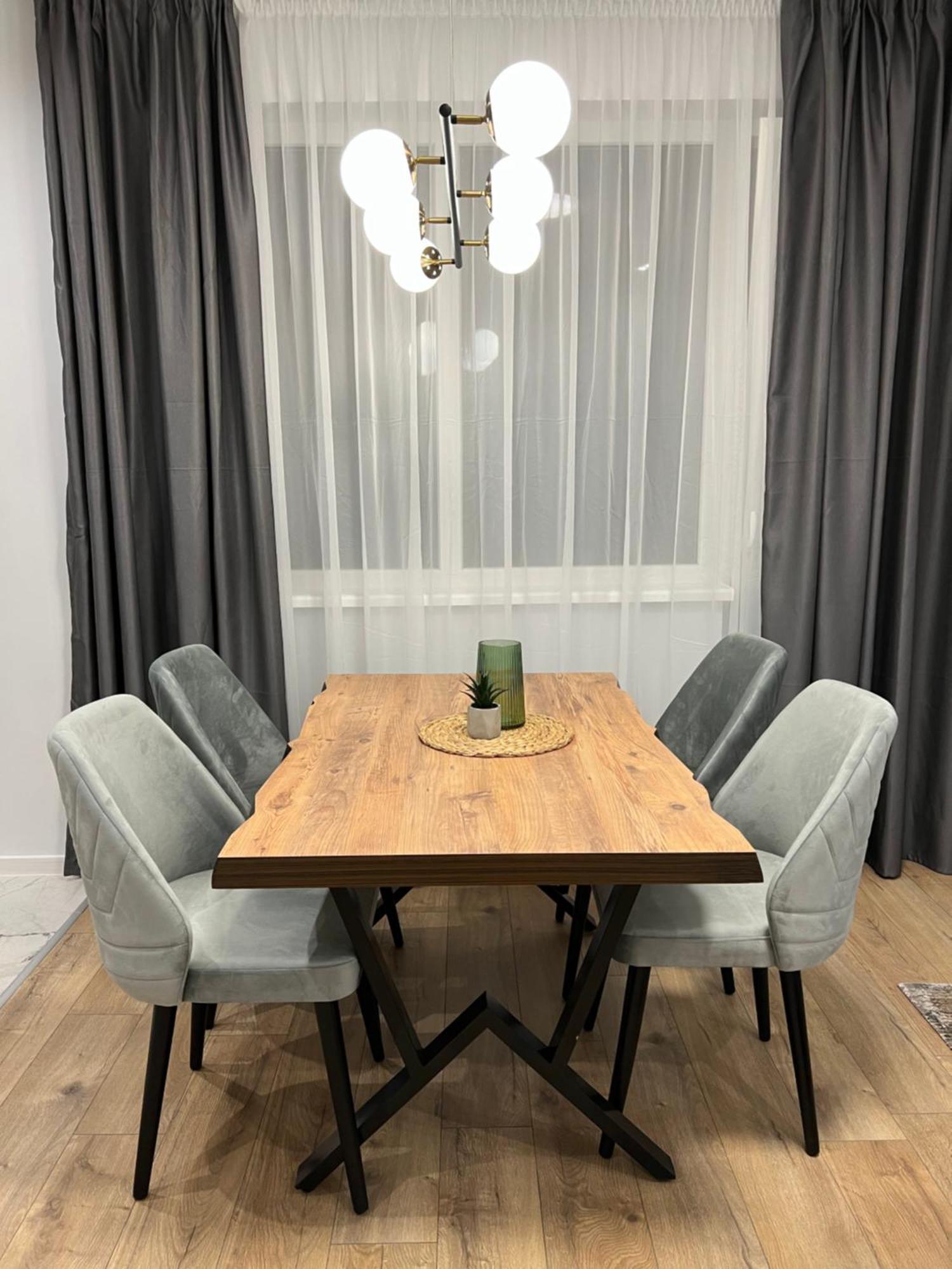 Vanquish Central Apartment Варна Экстерьер фото
